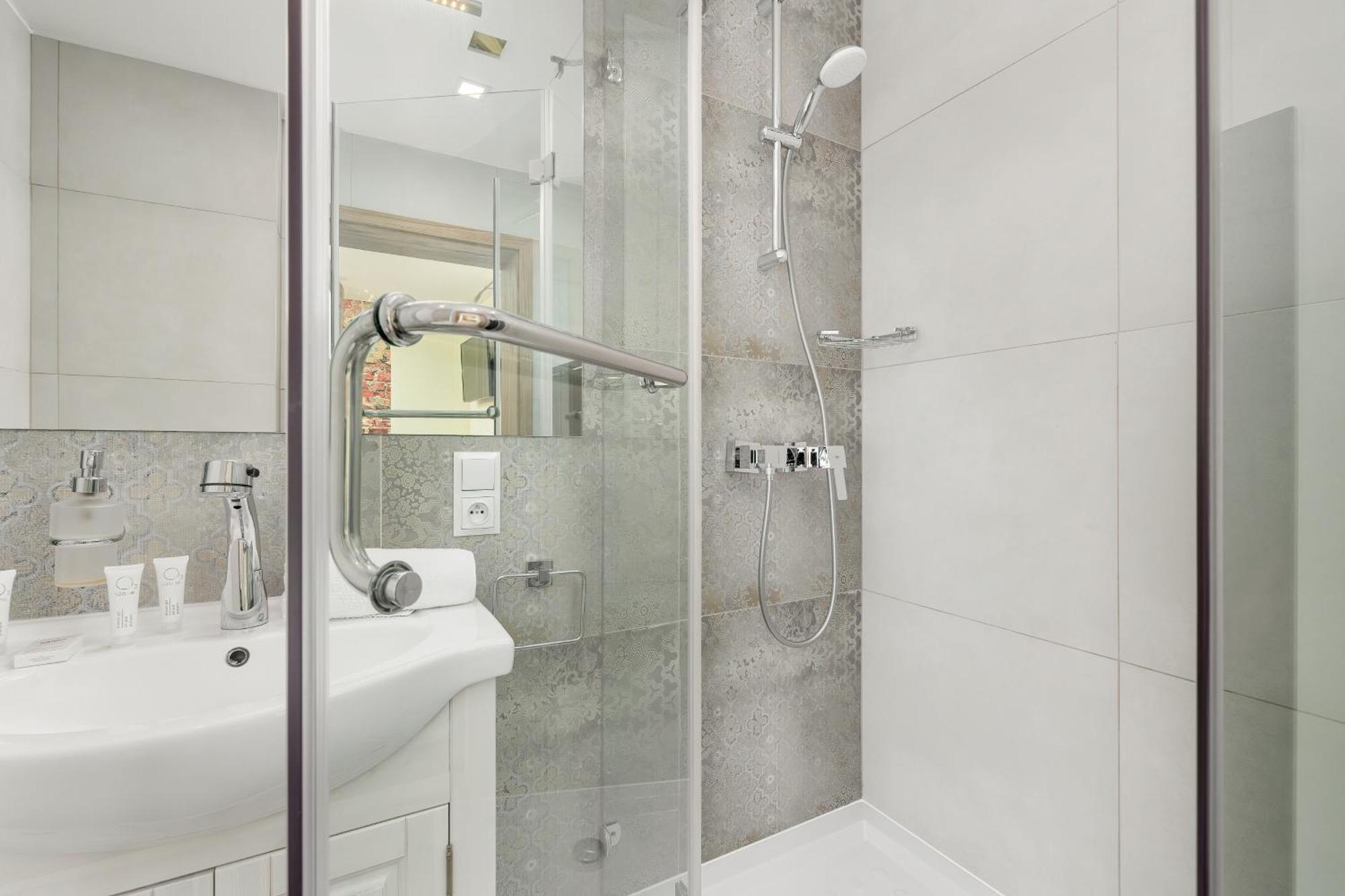 Nowoczesne I Stylowe Apartamenty W Centrum Bytomia Blisko Rynku By Noclegi Renters Екстер'єр фото