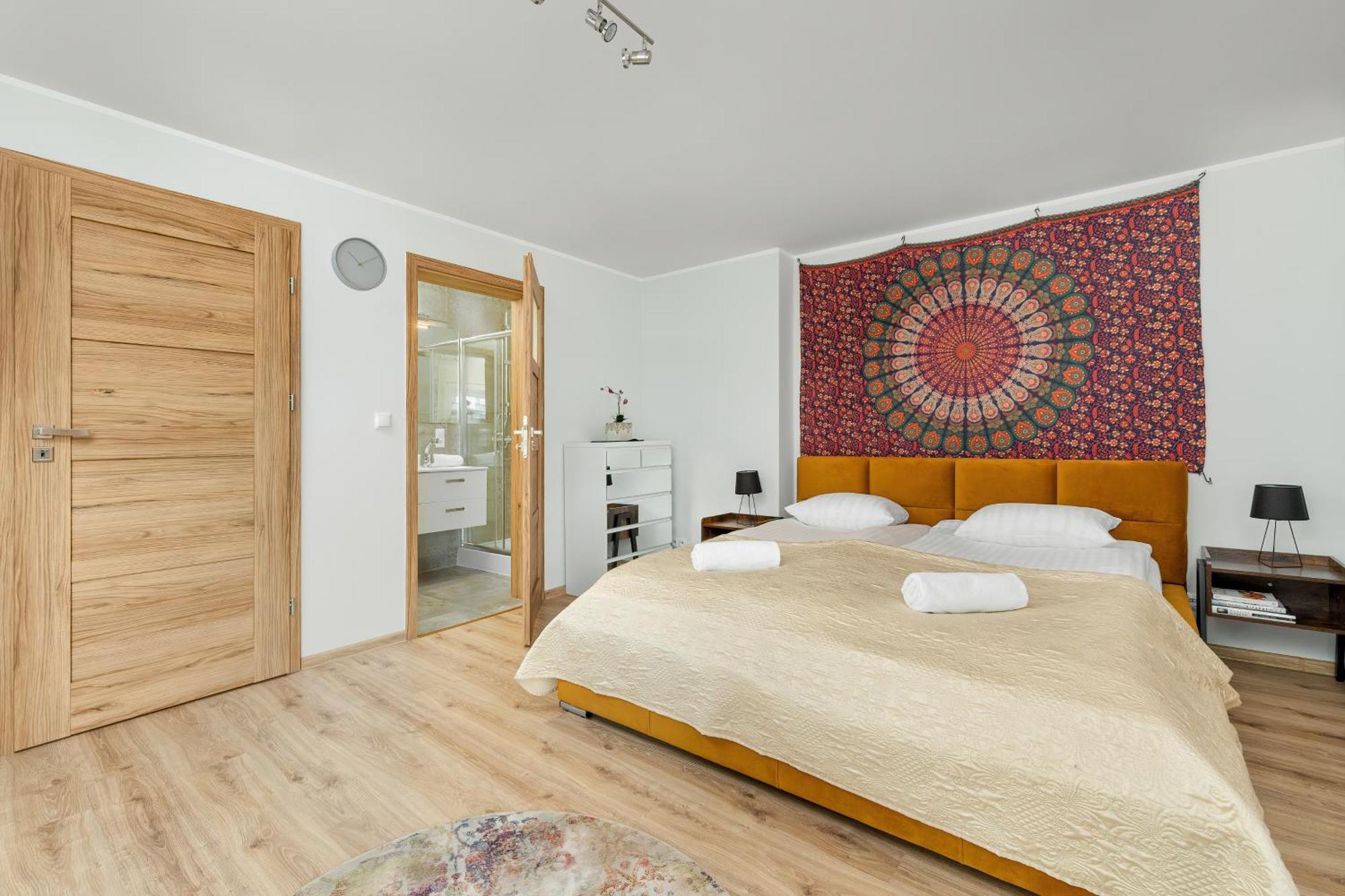 Nowoczesne I Stylowe Apartamenty W Centrum Bytomia Blisko Rynku By Noclegi Renters Екстер'єр фото